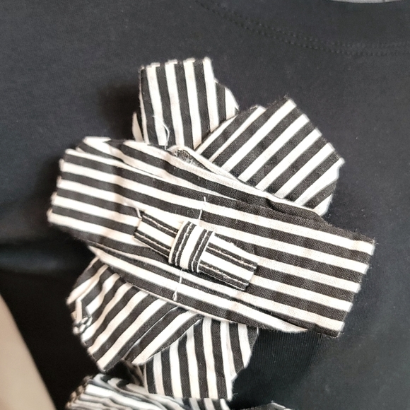 Moschino long sleeve cotton t-shirt with crystal logo and cotton accents size 6 - Picture 4 of 9